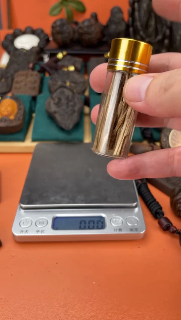 【闪购商品】香木棋楠勾丝一罐