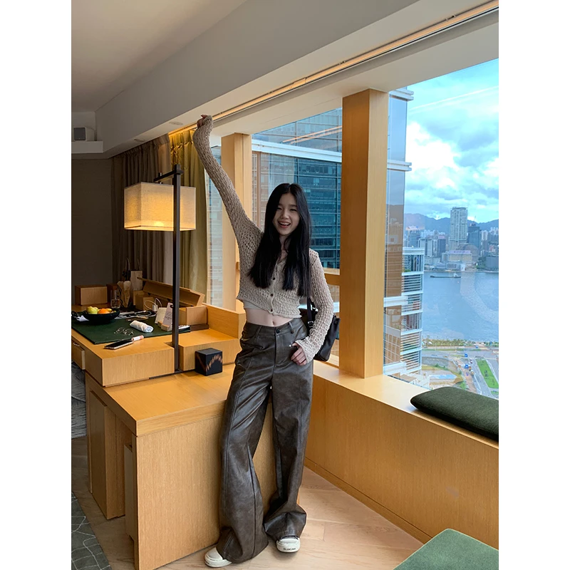 王少女【清清】咖色美式复古直筒休闲皮裤百搭阔腿裤子 K23666S43