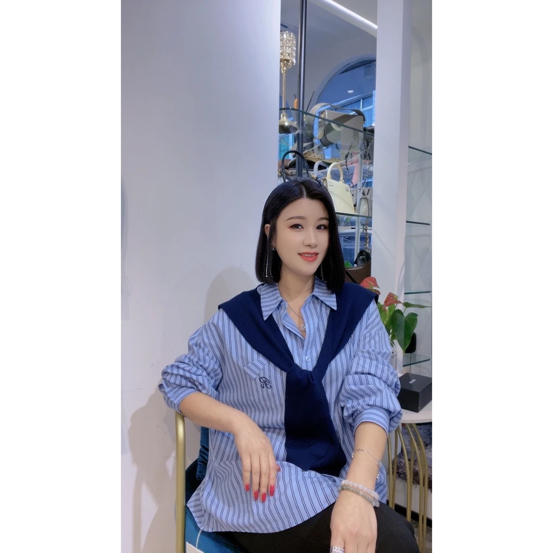 QUEEN韩版条纹披肩衬衫假两件时尚气质宽松休闲长款蓝色衬衣拼接