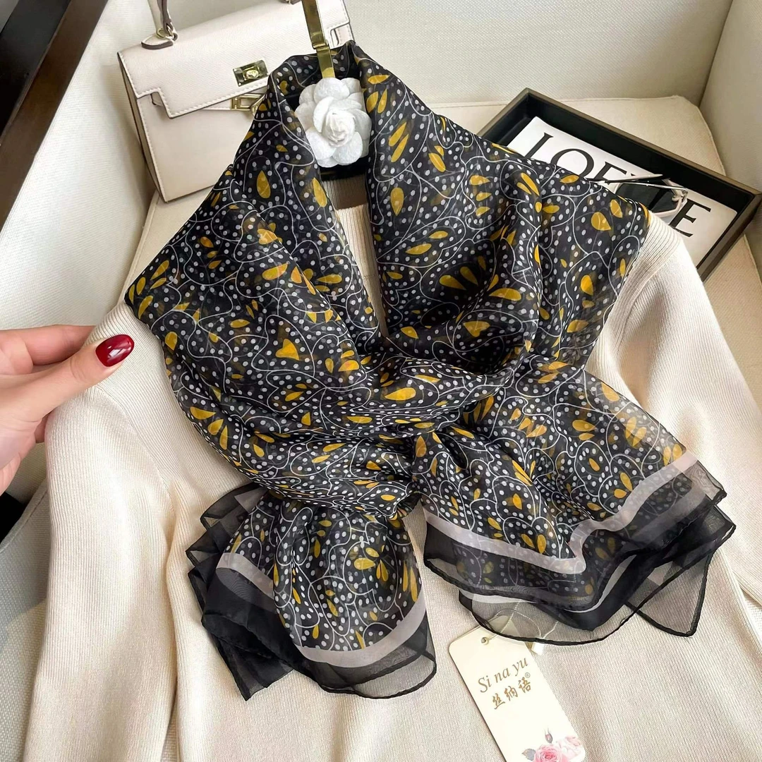 296  优柔纱星空碎花印花丝巾130*180时尚沙滩巾旅游披肩防晒围巾