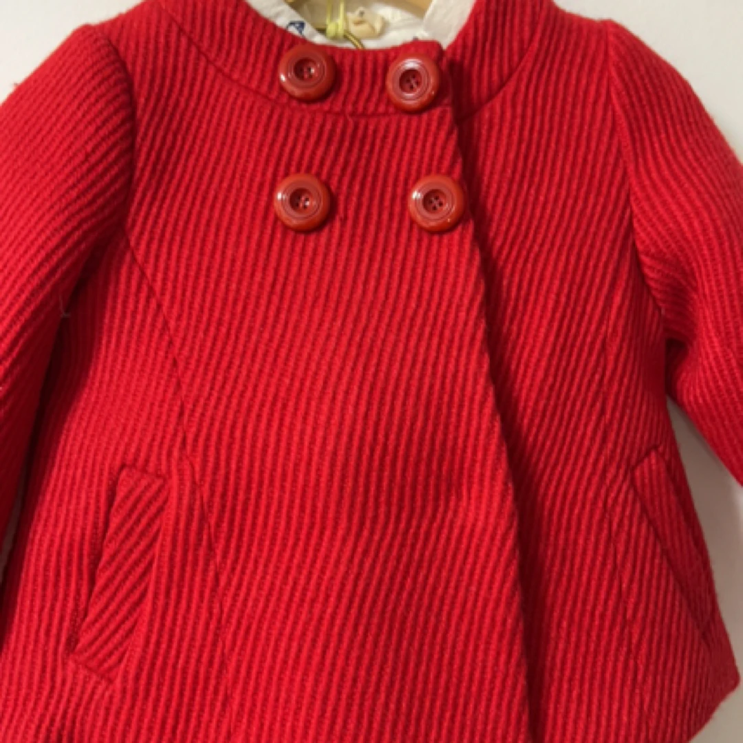 高端毛料外套，时尚经典，