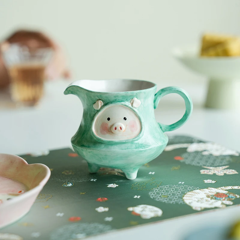 萌趣系纯手绘薄荷小猪三足公道杯女士专用泡茶器陶瓷分茶匀杯家用