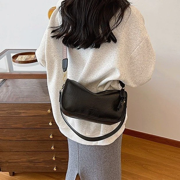 网红洋气包包时尚简约斜跨包韩版小众百搭ins小包包单肩休闲包包