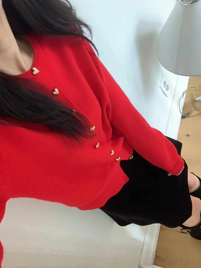 东大门正品秋冬新品F小金扣针织衫《NO退换》