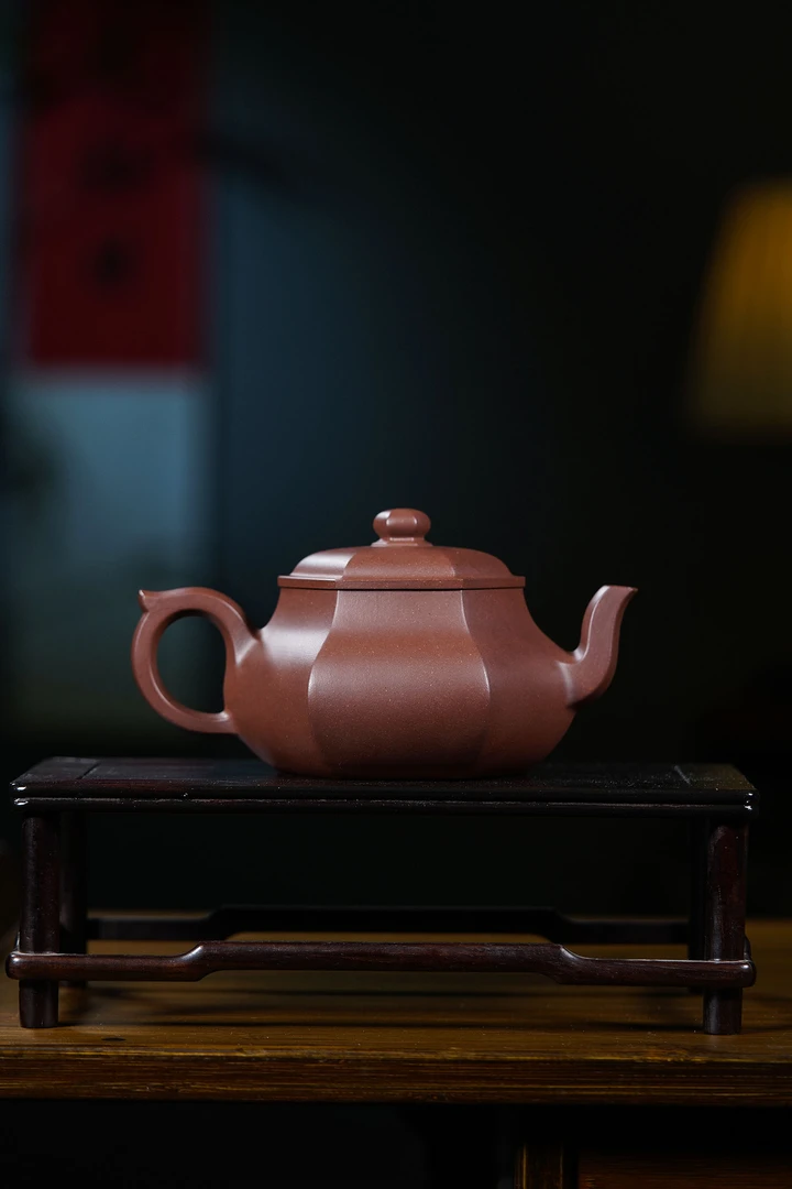 原矿紫泥六方君德紫砂壶，容量300cc，《老师早期作品特价》