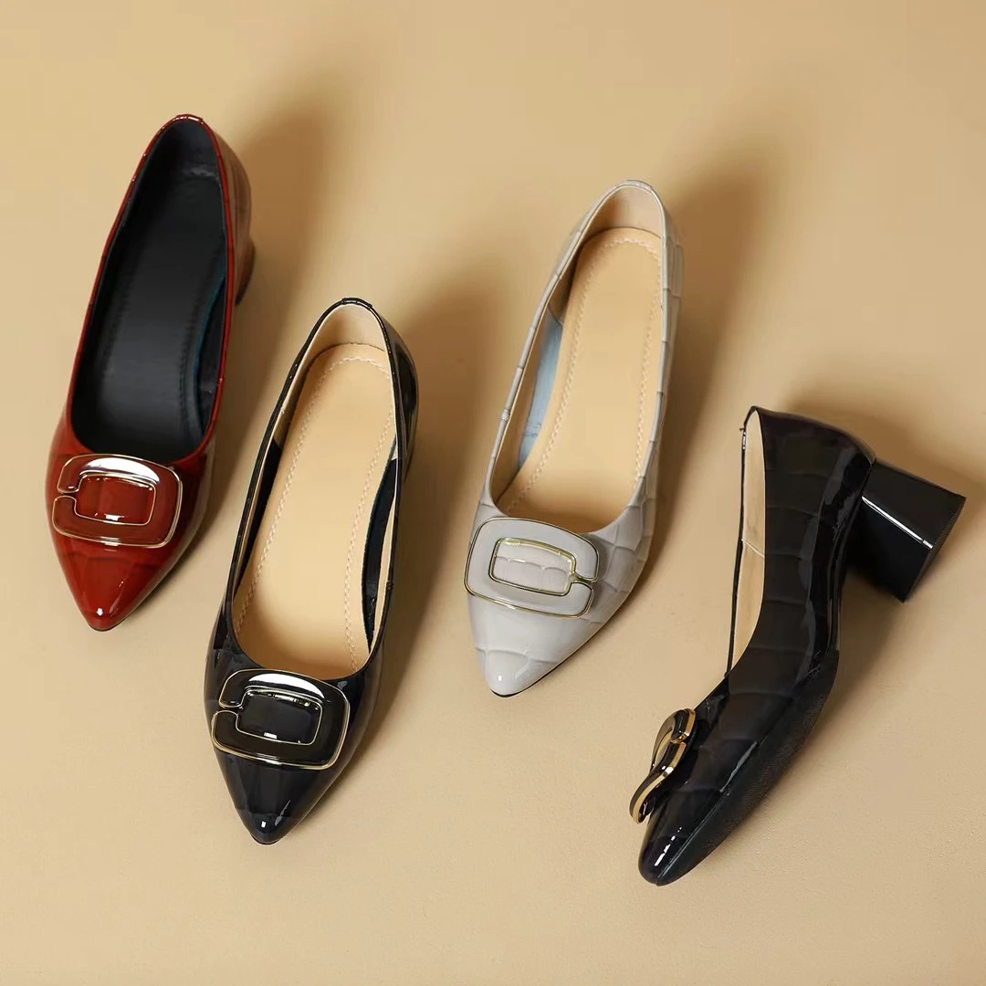 春季真皮浅口漆皮粗跟中跟软底方扣百搭舒适跟鞋气质时尚女鞋单鞋