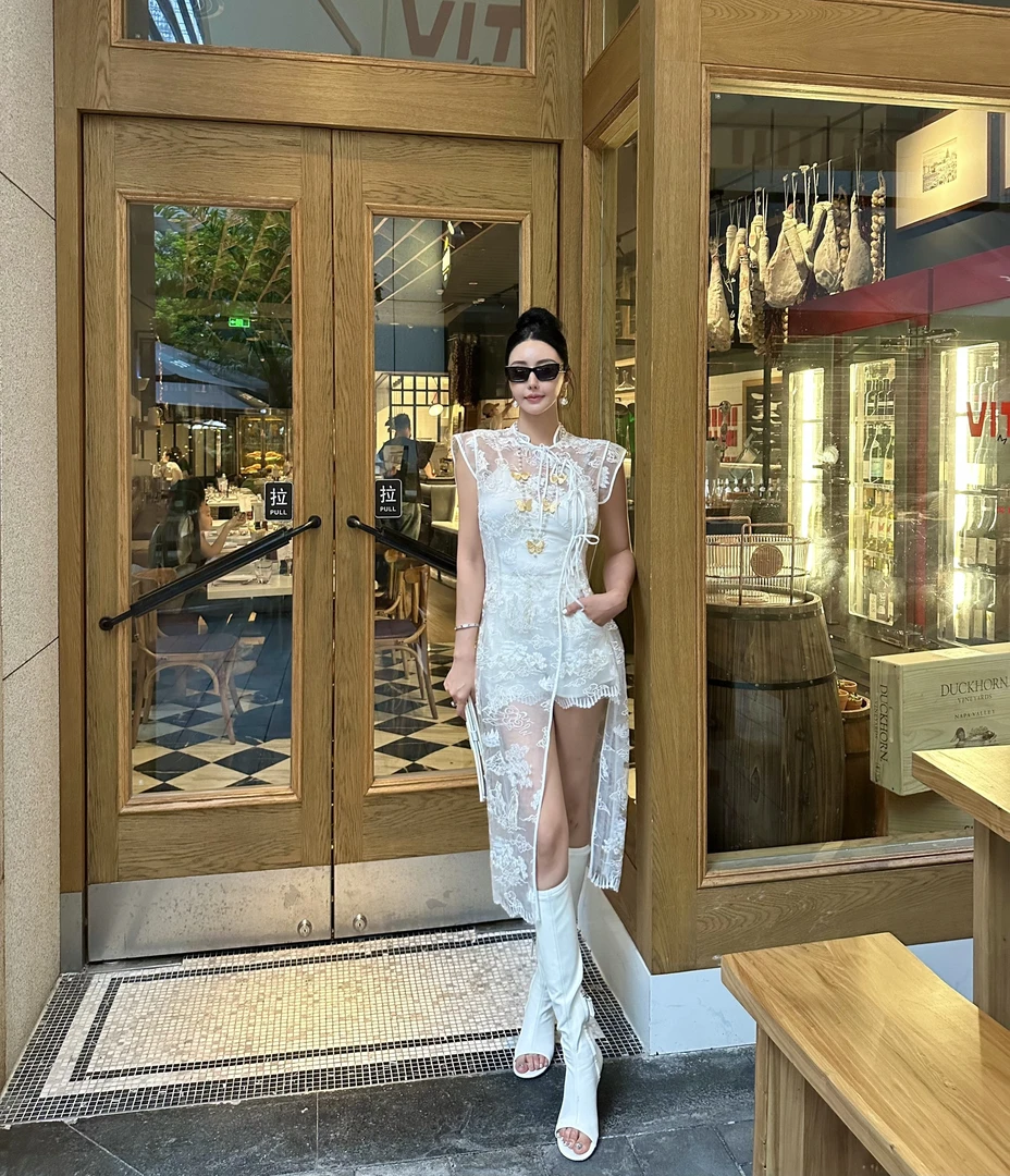 DOUMI【江南美人】白色满身山水透明印花砍袖连衣裙LYQ12192