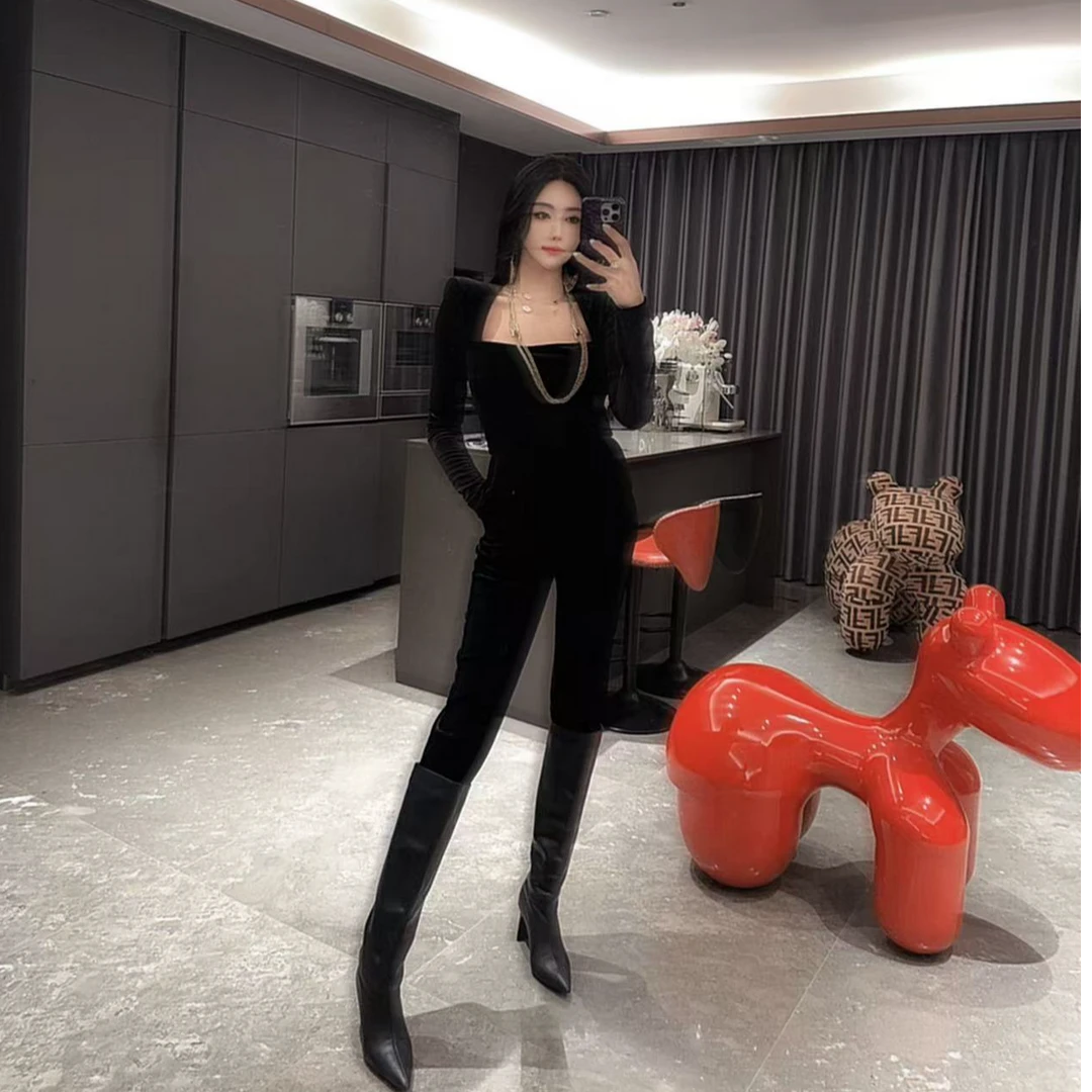 DUOMI【魔鬼少女】黑色U领丝绒长袖上衣连体裤