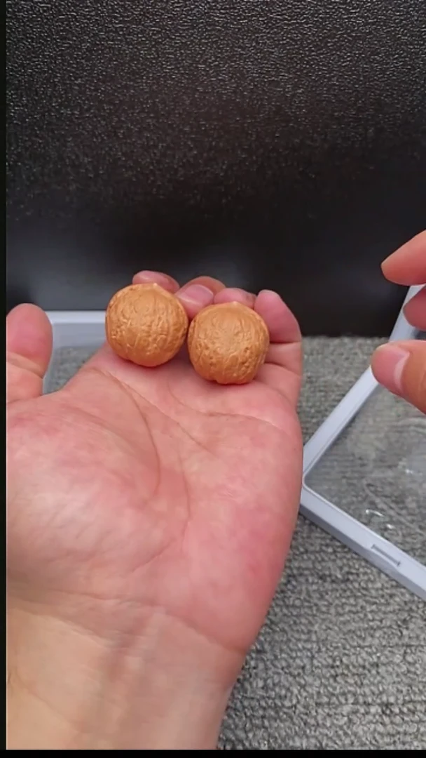 【闪购商品】文玩核桃把件秋子荷叶官帽