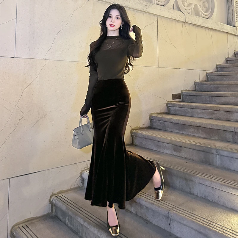 金丝绒半身裙女2025秋季新款高腰a字裙修身显瘦包臀裙百搭鱼尾裙