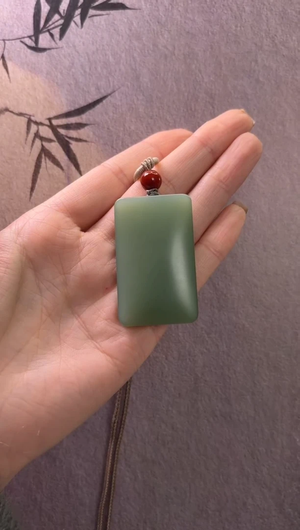 【闪购商品】和田玉(碧玉)颈饰未镶嵌吊坠