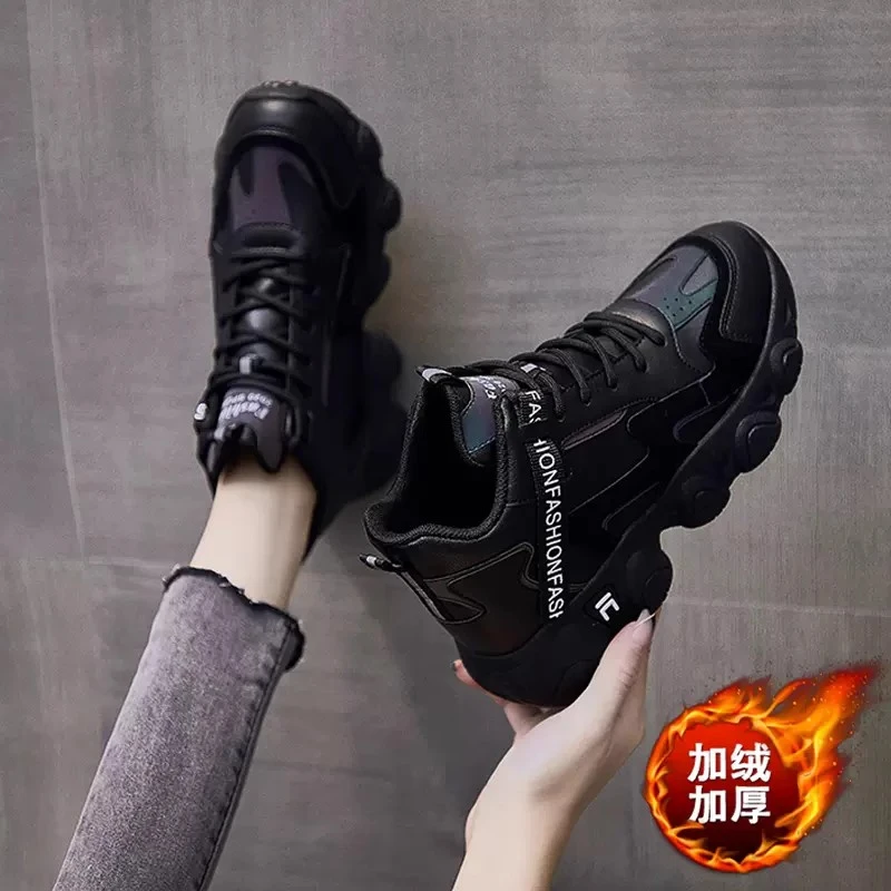 黑色运动棉鞋女2023新款冬季加绒爆款高帮老爹皮面防水防滑工作鞋