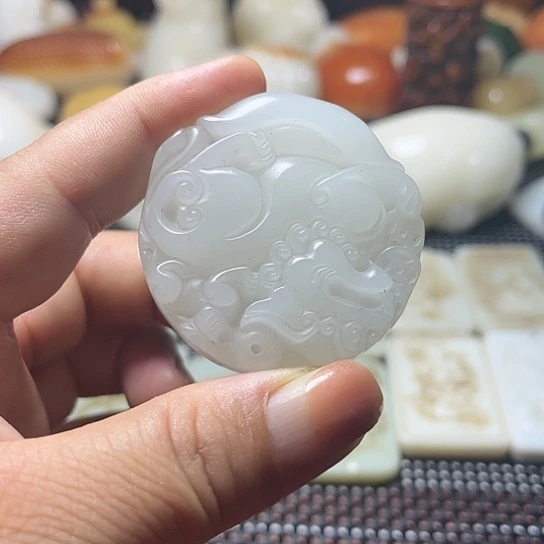 【闪购商品】和田玉(糖玉)挂件未镶嵌