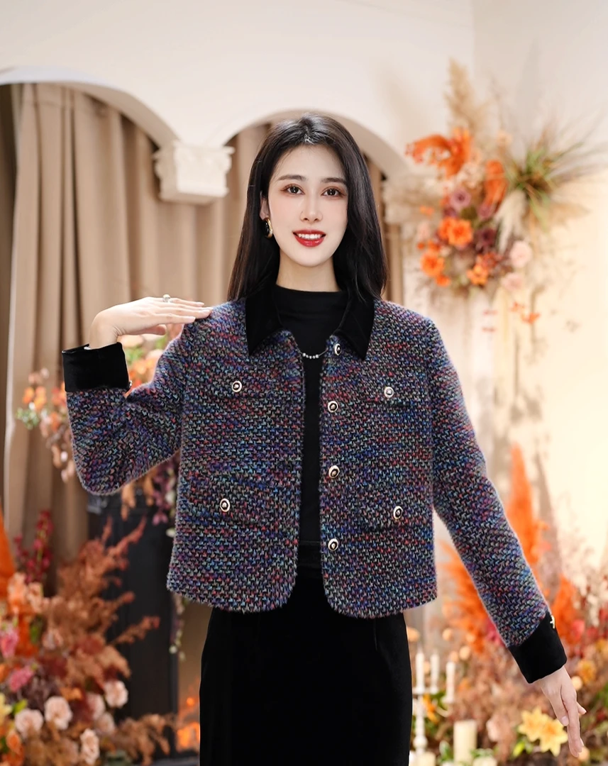 【LC】2025秋冬新款气质轻奢小香风时尚短款外套单件