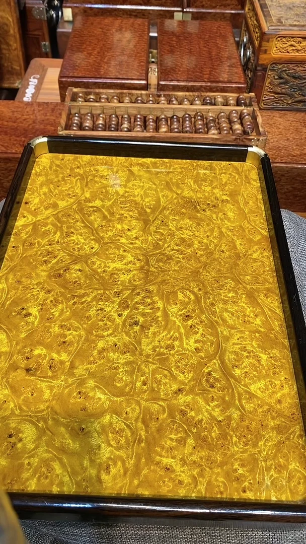 【闪购商品】香樟木木艺茶盘一个