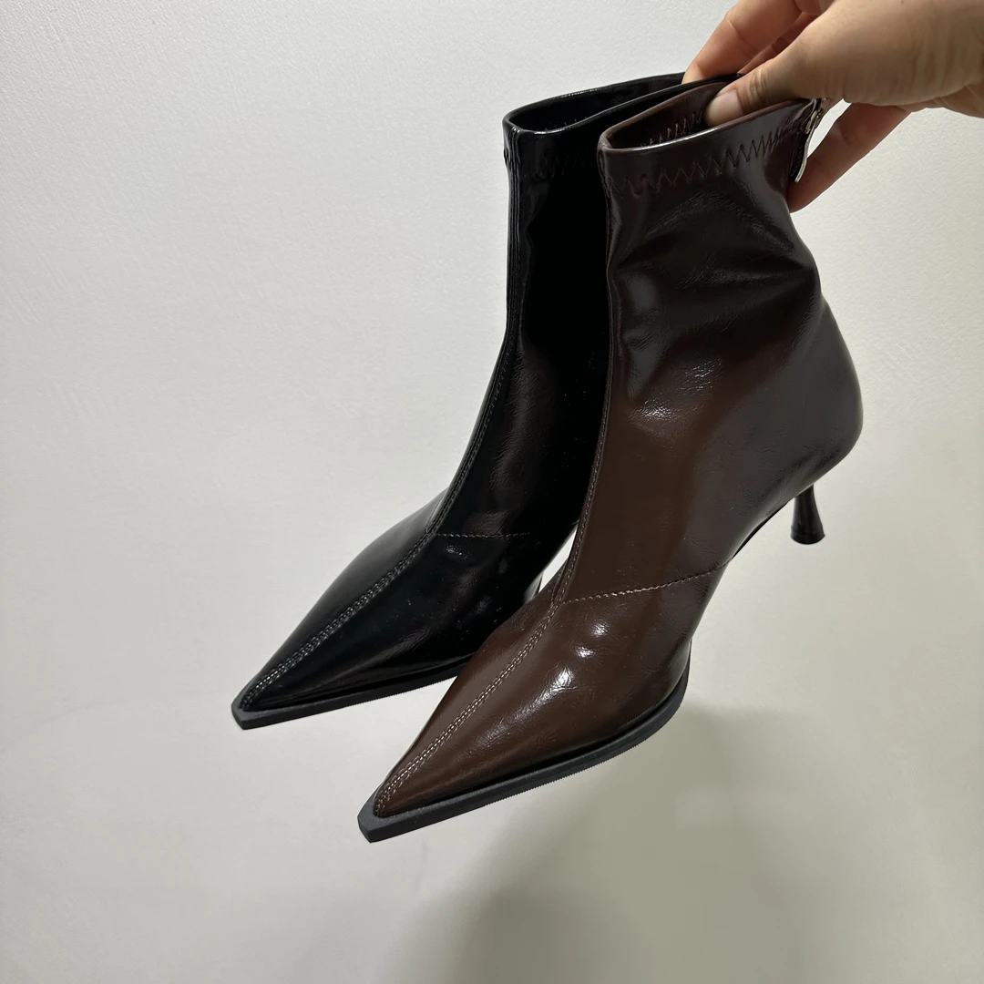尖头短靴女2024新款秋冬短筒女靴子欧美细跟高跟鞋小众设计瘦瘦靴
