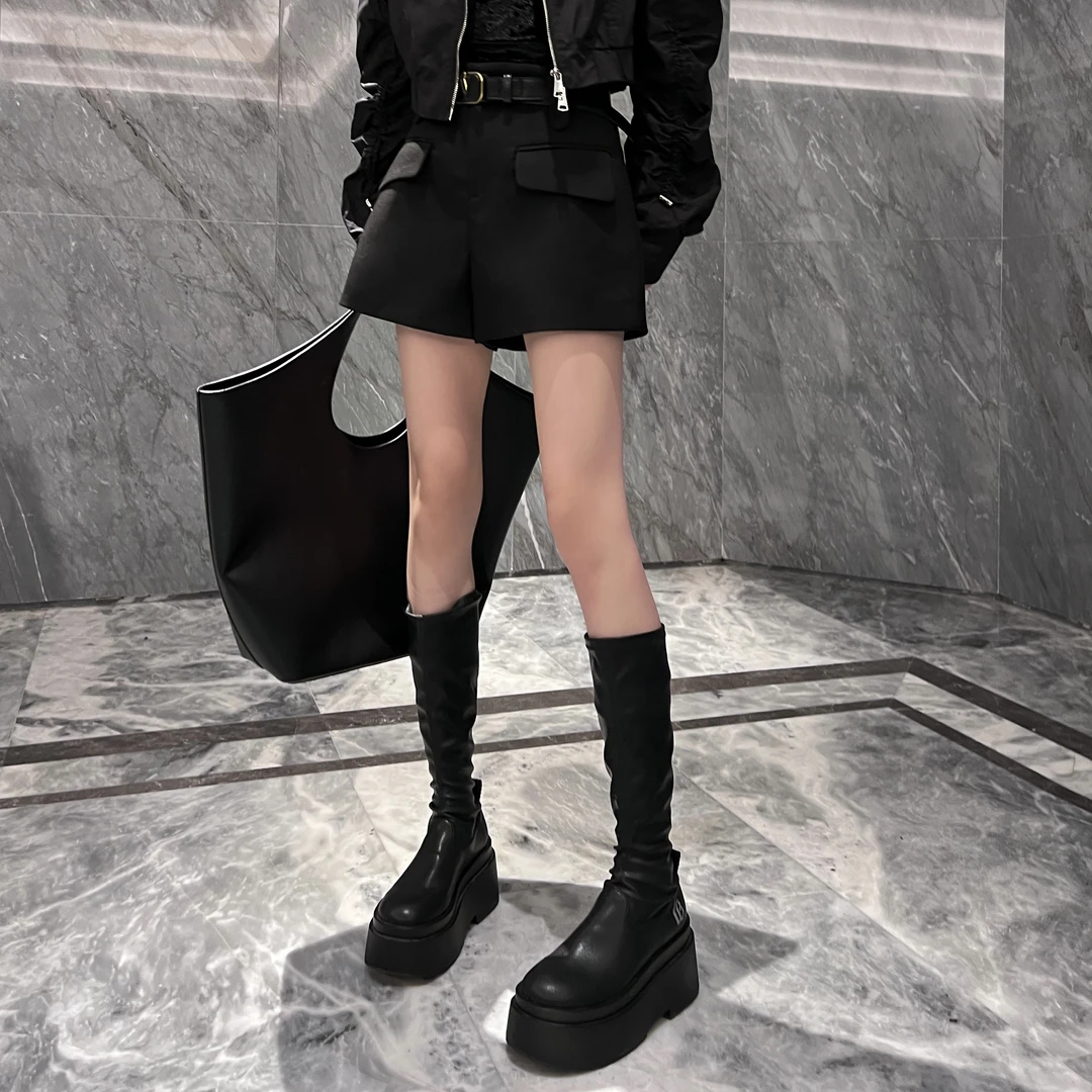 CZ【衣橱必备】带盖加厚百搭A字版短裤（腰带随机)