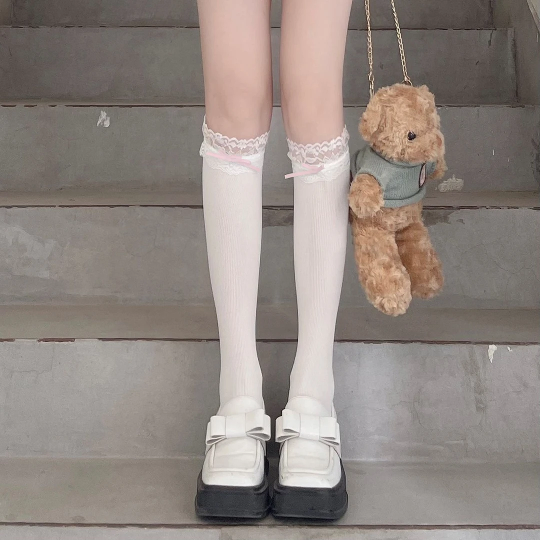 鸿夏季可爱白粉蝴蝶结学院风小腿袜少女天鹅绒拼接中长蕾丝花边袜
