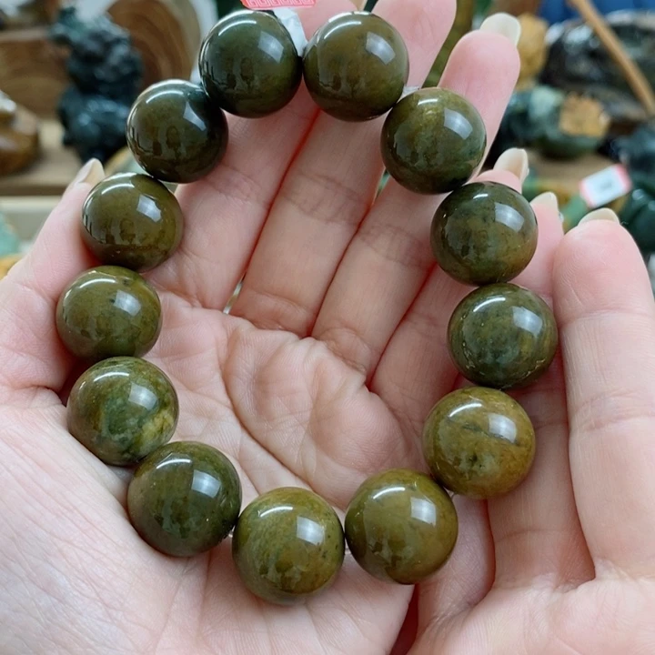 透闪石质玉手链未镶嵌