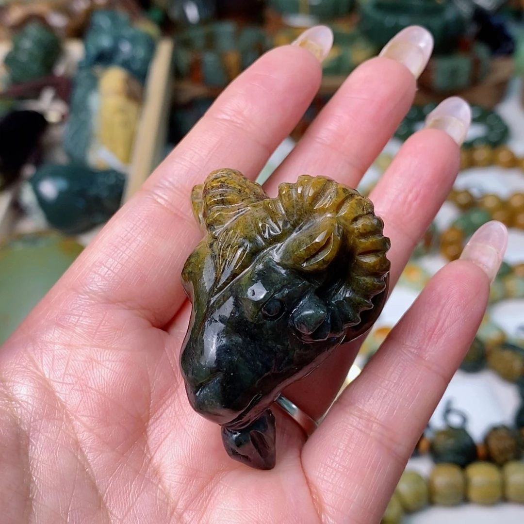 【闪购商品】透闪石质玉吊坠未镶嵌