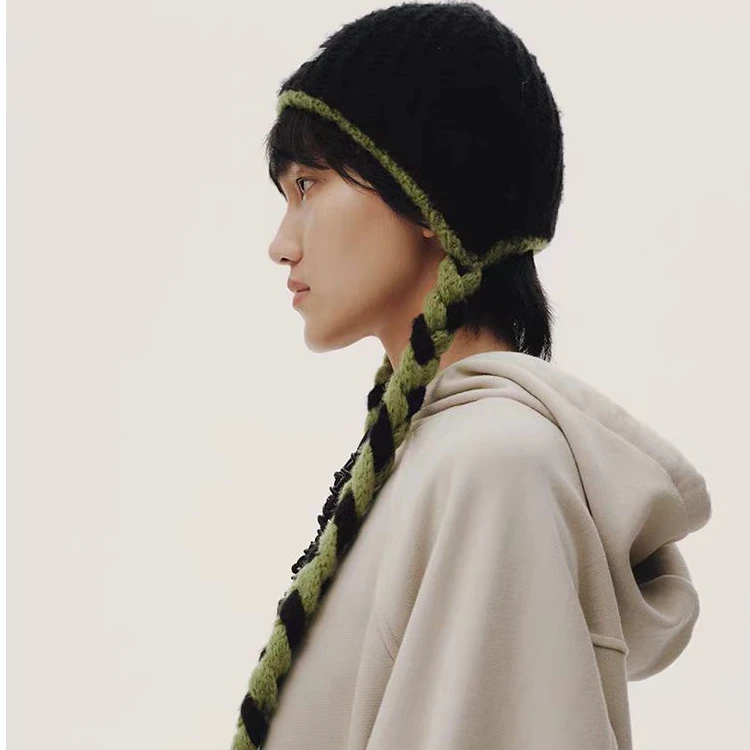 【TWINKLE】撞色辫结针织帽