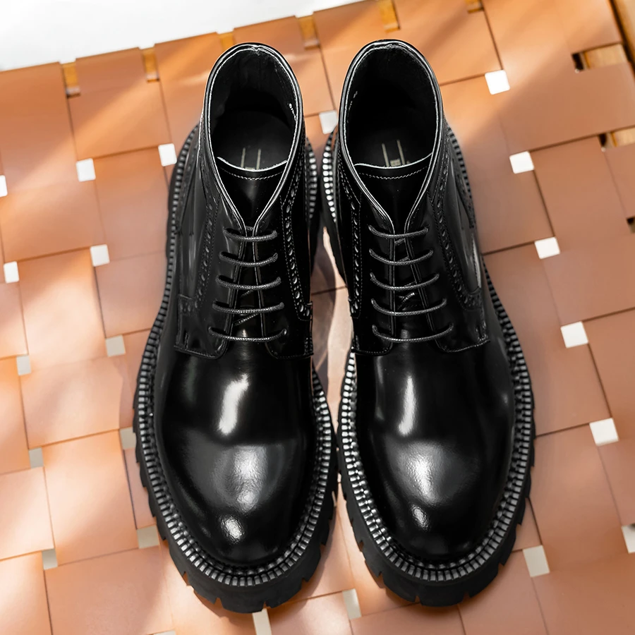 马丁靴男款中帮真皮2025新款高帮皮鞋英伦风高级感厚底增高男靴子