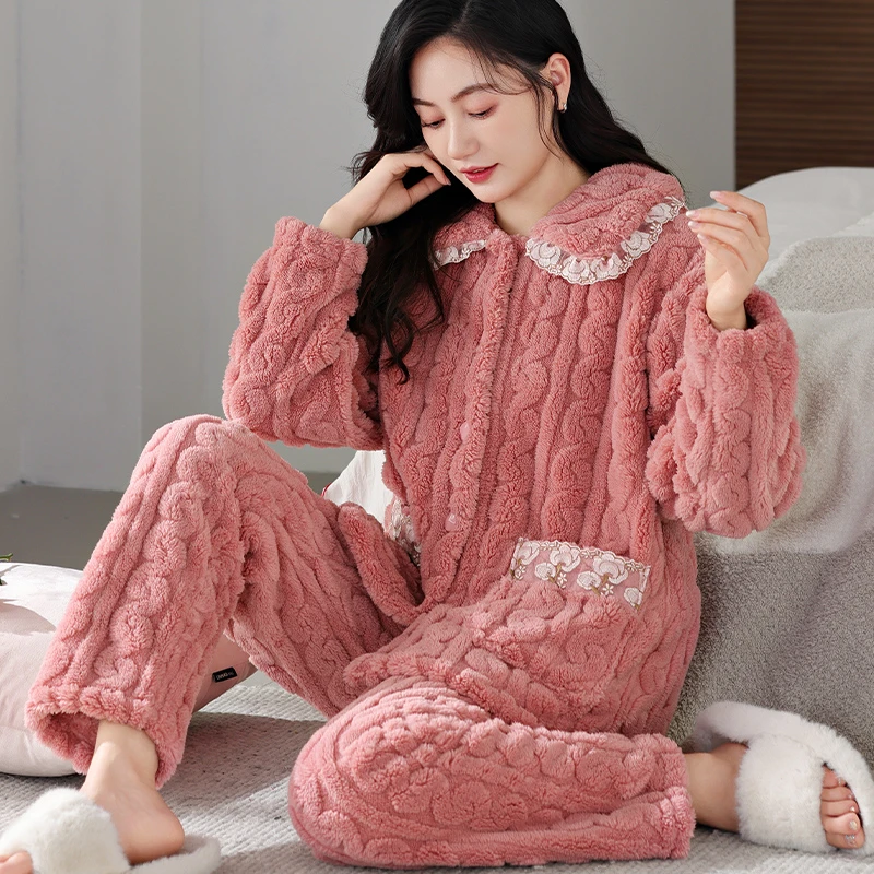 蕾丝边秋冬季珊瑚绒睡衣女中老年妈妈冬款大码加绒加厚冬天家居服