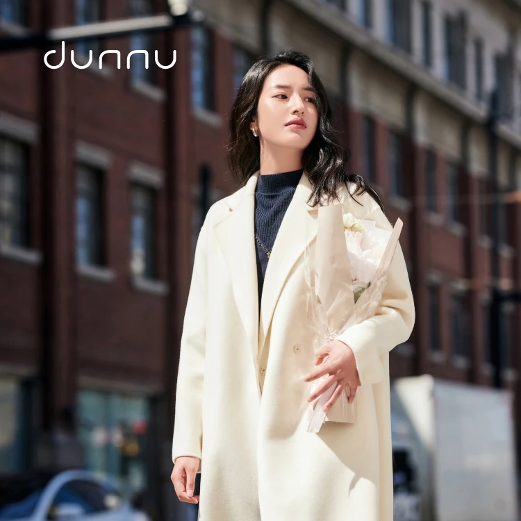 dunnu 本白色长款气质大衣DT5D2129