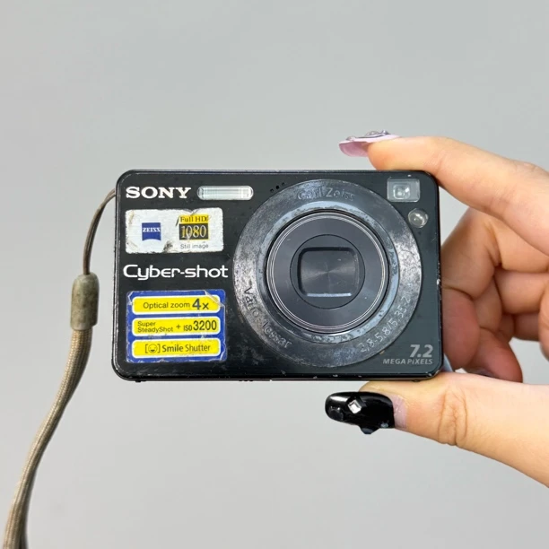 9新 Sony/索尼 W120 720万像素 3倍变焦 出片复古胶片感