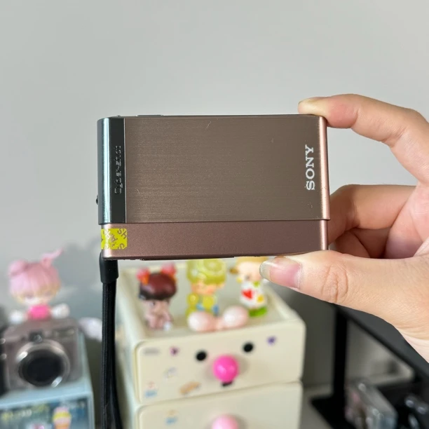 9新 Sony/索尼 T90 1210万像素 4倍变焦 色彩浓郁复古港风感