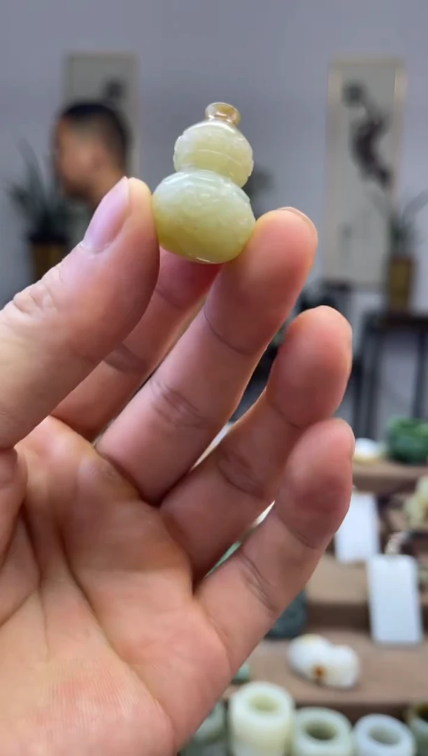 【闪购商品】和田玉挂件未镶嵌1