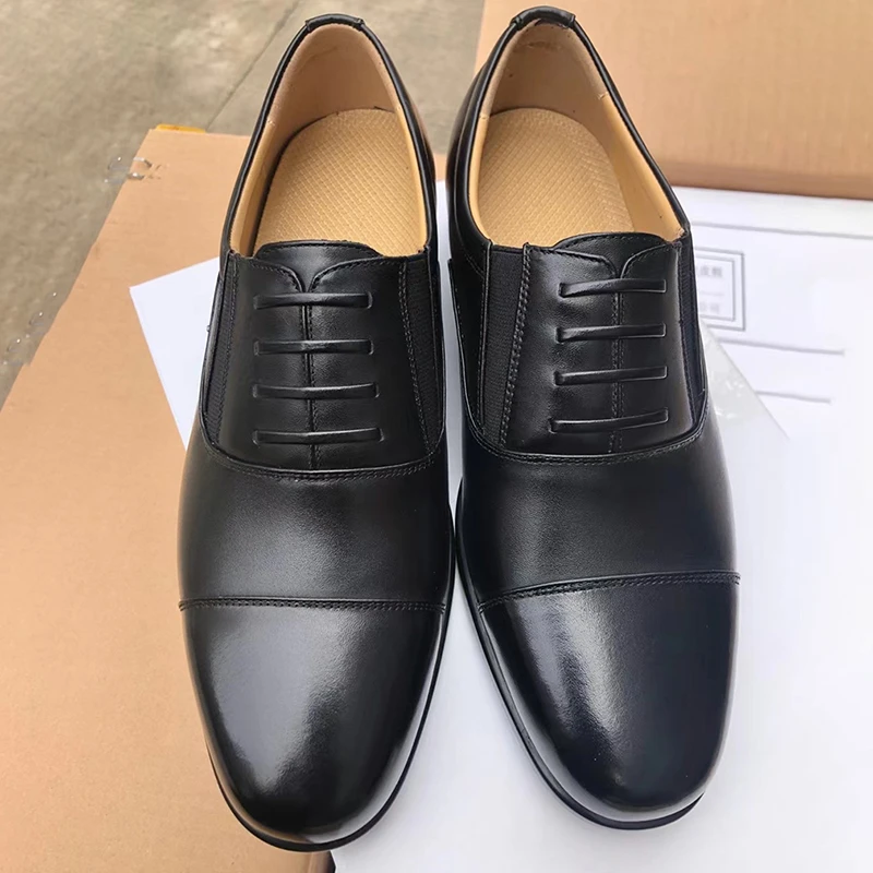 新式男士皮鞋夏季黑色商务正装办公室透气三接头皮鞋