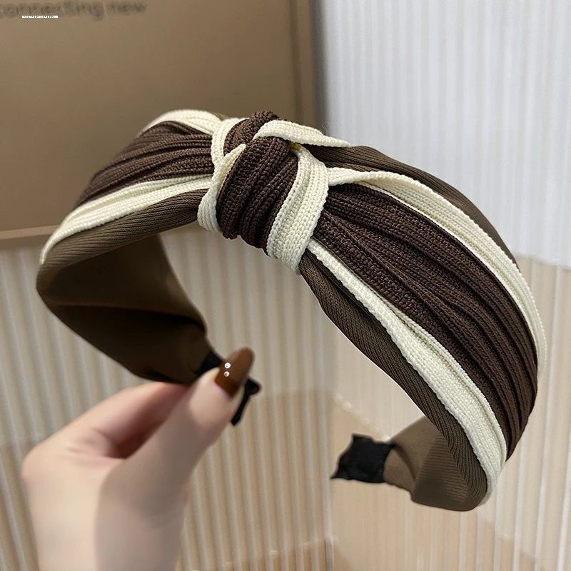 2025新款发饰女韩版秋冬小香风丝绒条纹头饰布艺发箍显脸小设计感