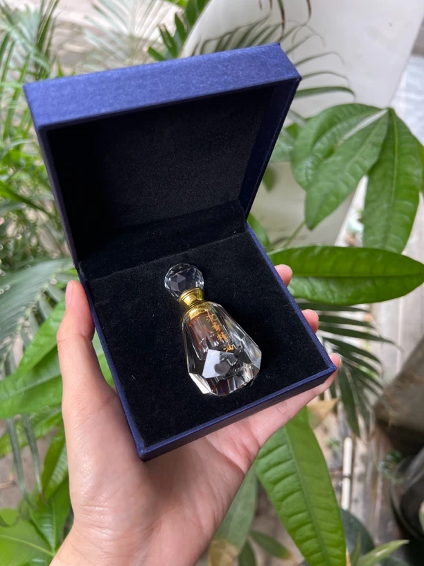 沉香古法蒸馏萃取纯精油天然海南1克装