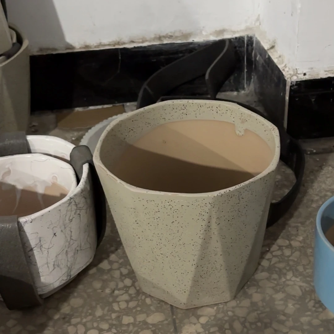 陶瓷20CM（含）-50CM（不含）清***光默认微瑕