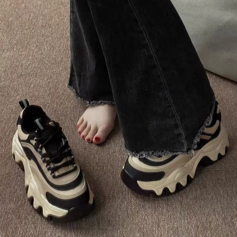 意尓康炸街老爹鞋女显脚小2023年秋季新款厚底增高松糕休闲运动鞋