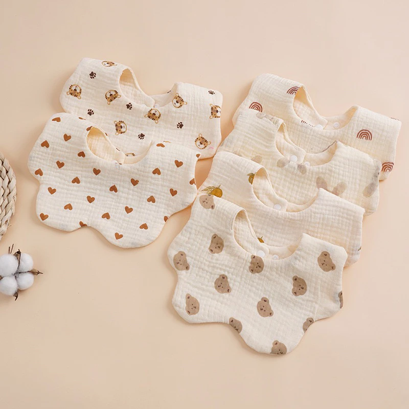 新生儿纯棉围嘴双层防吐奶围脖款