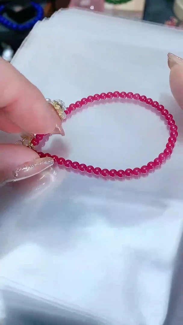 【闪购商品】红宝石手链银S925镶嵌52
