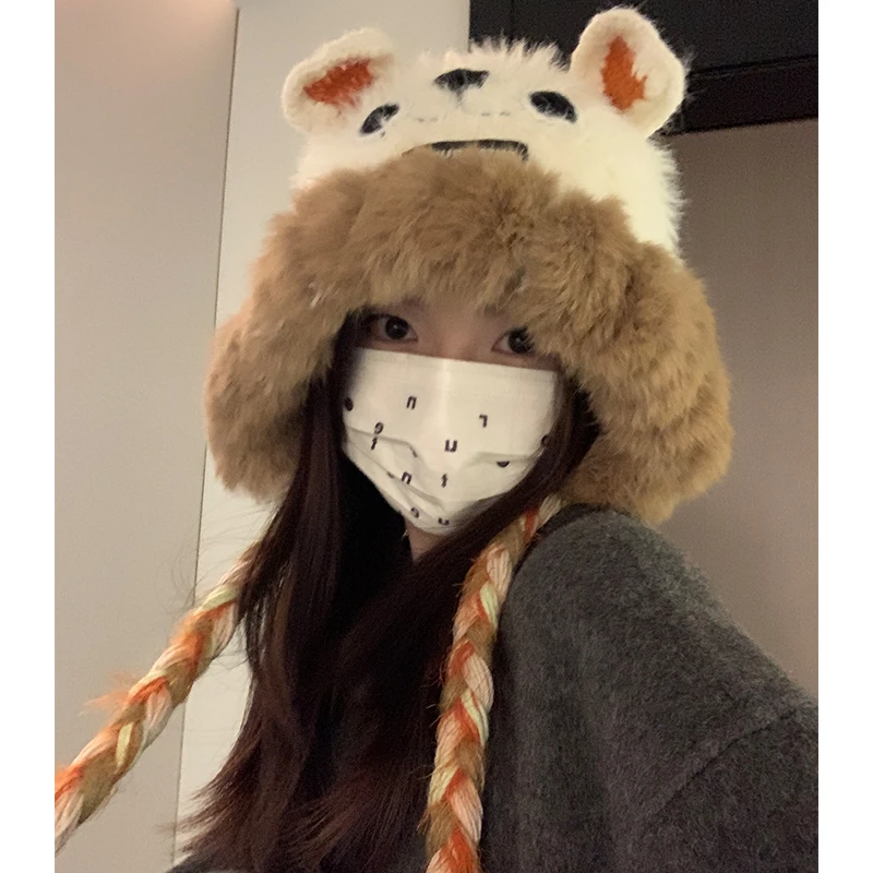 毛绒小熊帽子怪兽女秋冬天新款甜美可爱显脸小毛线帽护耳雷锋帽白