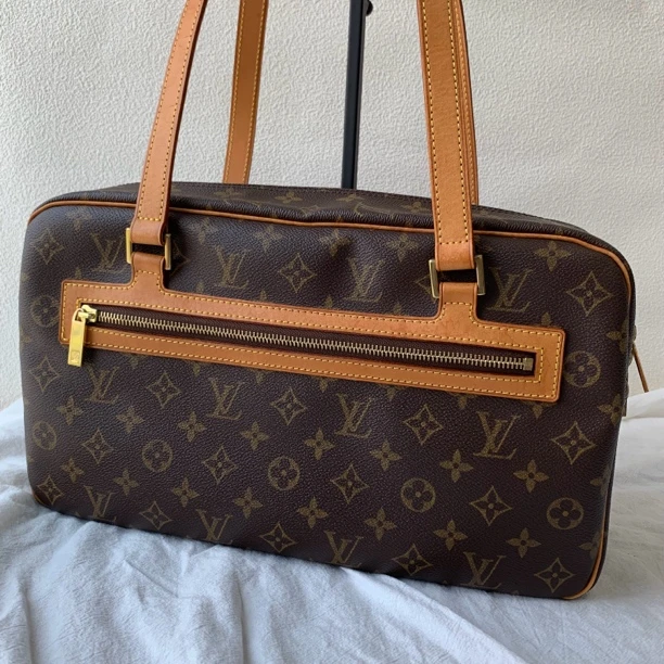 95新 LouisVuitton/路易威登 经典老花开口笑单肩包 大号