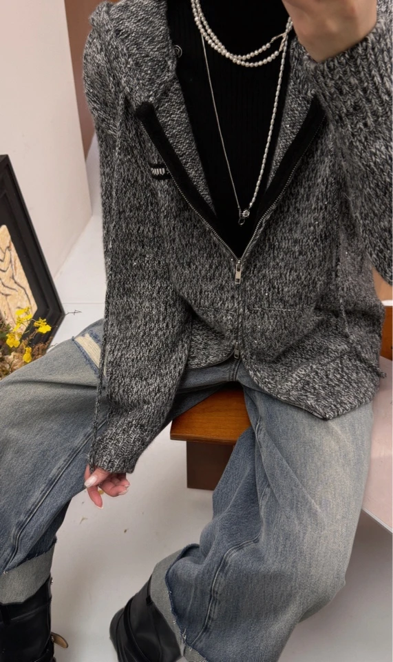 UUR深灰连帽羊绒开衫