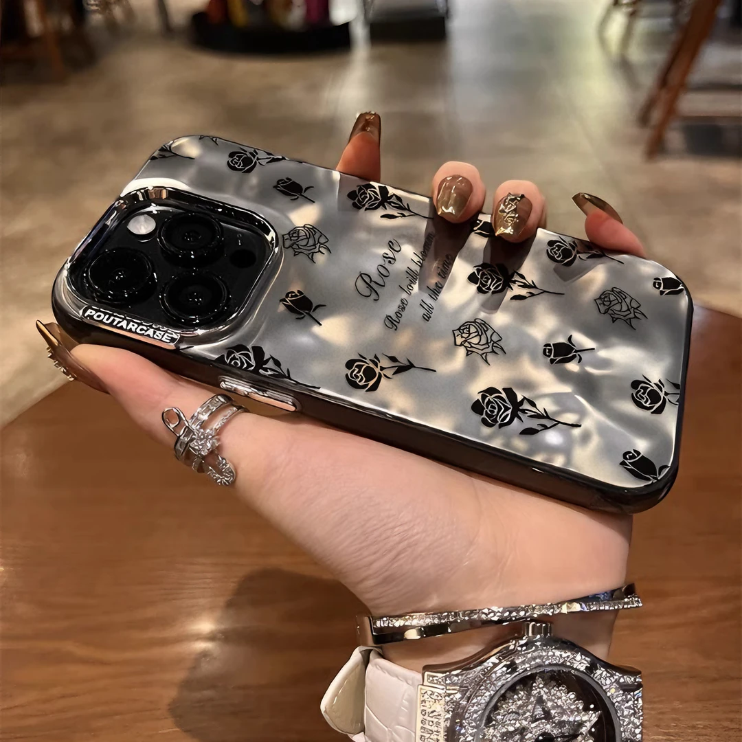 黑色玫瑰花适用苹果15promax手机壳新款冷淡风iphone16pro电镀女