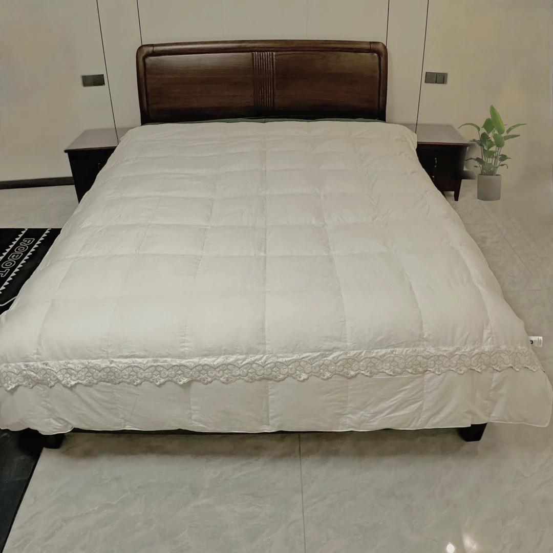 双层长绒棉纯色奶灰豆沙绣边款