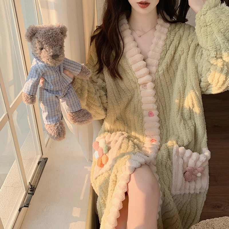 珊瑚绒睡袍女秋冬季睡裙长款连衣裙加绒加厚法兰绒浴袍睡衣外套冬