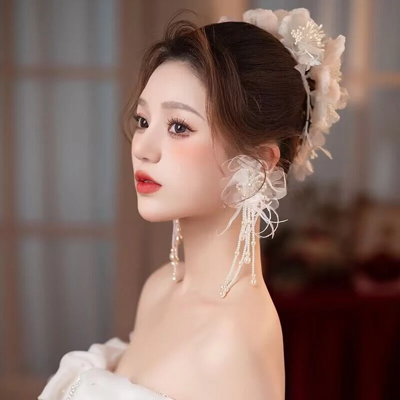 非金属布艺耳饰 新娘韩式超仙羽毛花朵耳夹婚纱结婚礼服跟妆耳饰