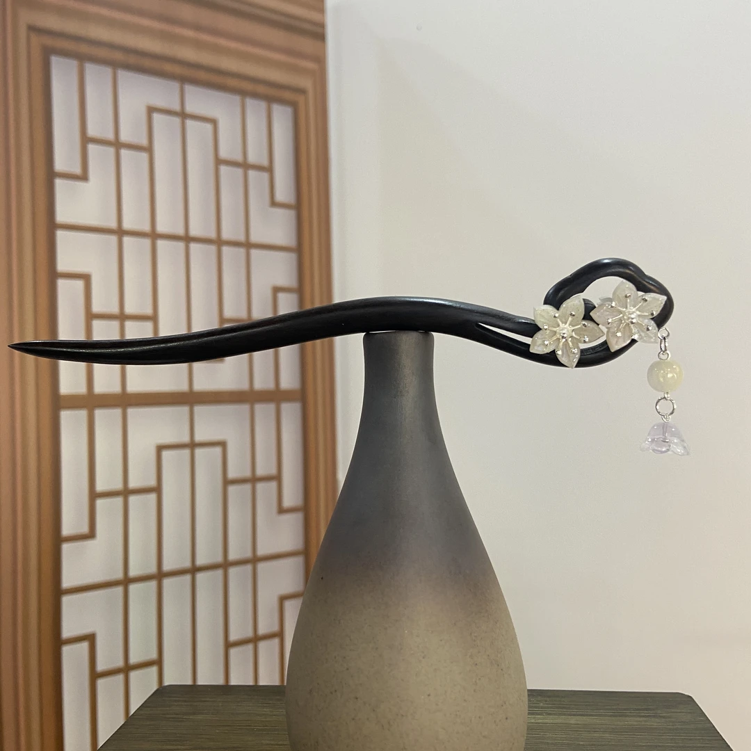 天然黑檀木发簪18cm【简清】仙气白色玉兰花铃兰花流苏盘发簪3578