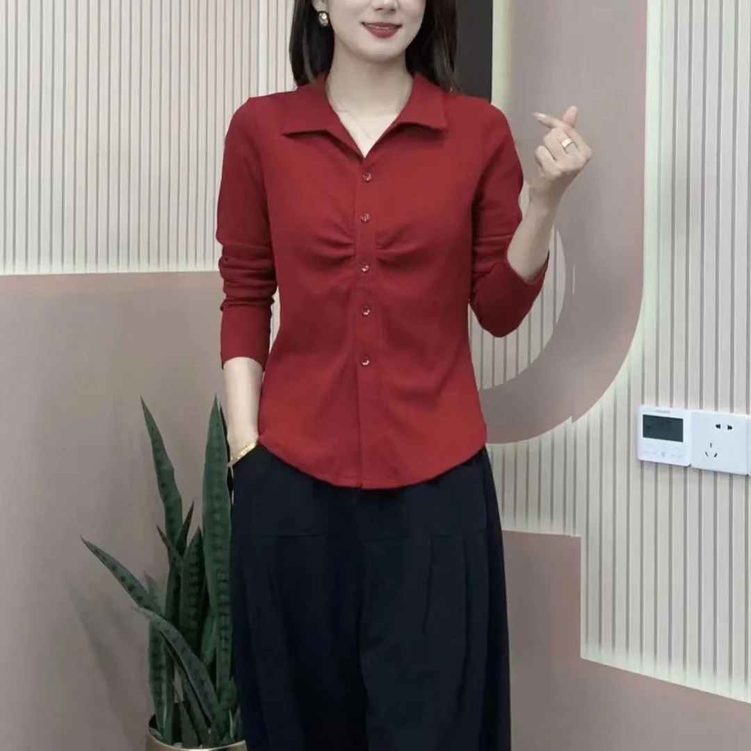 新款秋季翻领纯色纽扣显瘦运动大码休闲减龄洋气百搭长袖T恤小衫