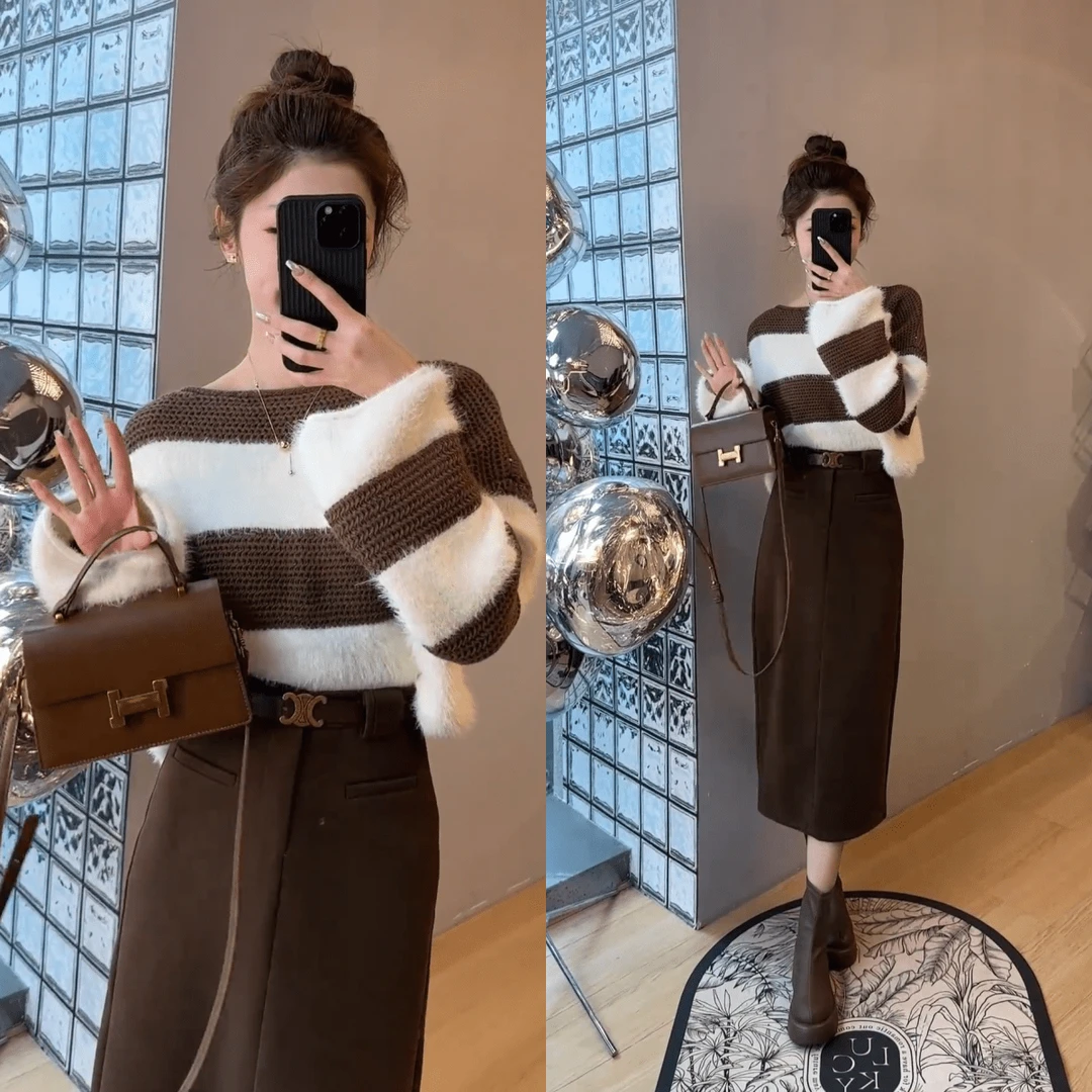 秋冬新款时尚百搭设计感气质慵懒风条纹软糯毛毛圆领撞色毛衣