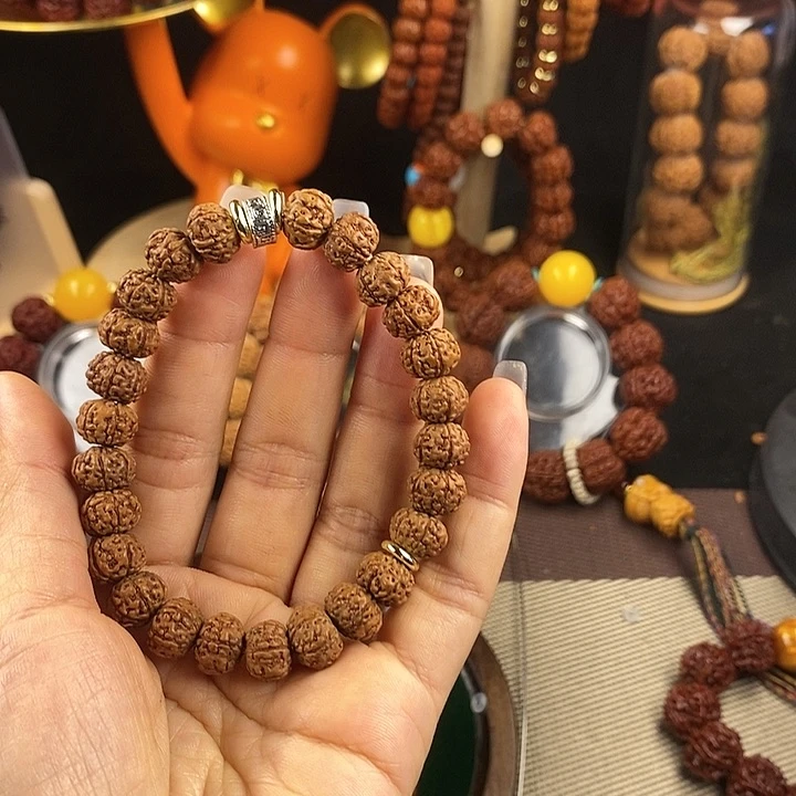 【闪购商品】金刚菩提吊坠106原籽单圈