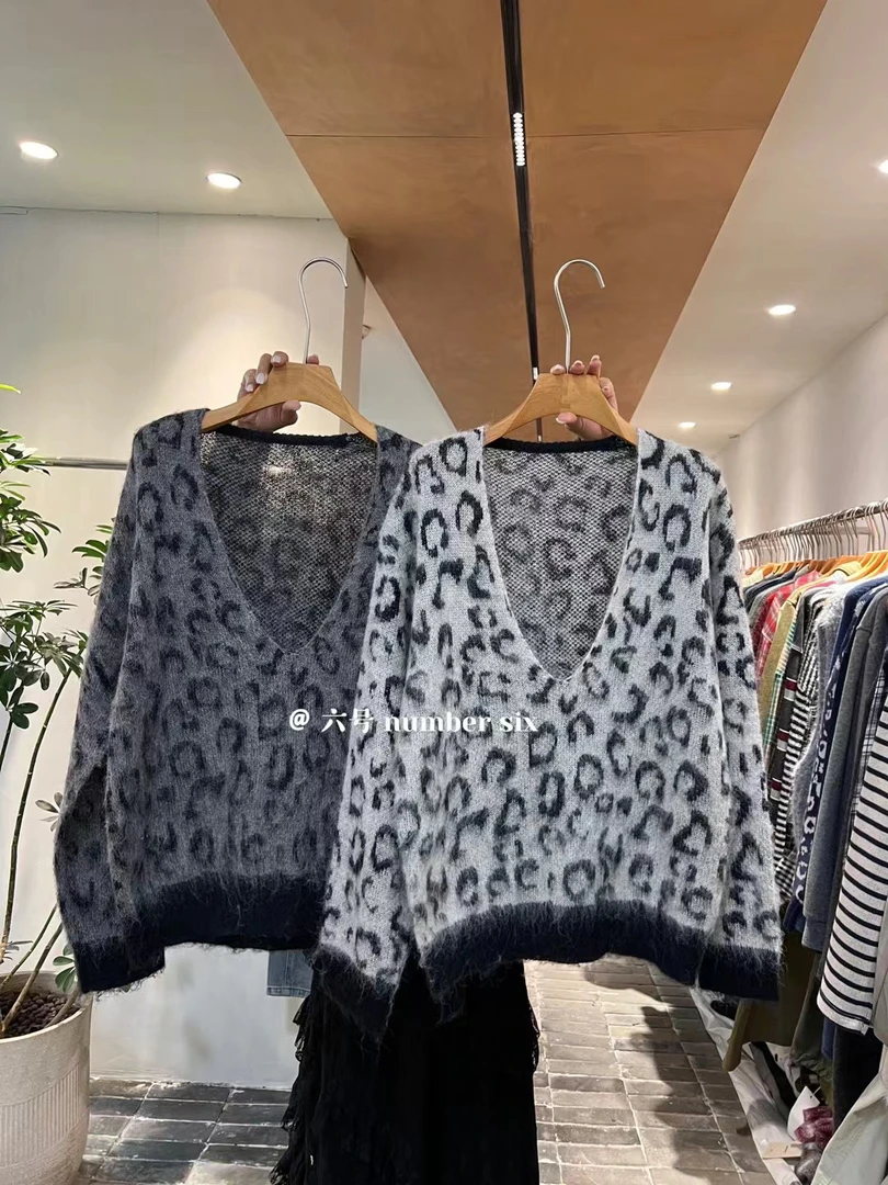 打萍子家秋冬新款豹纹V领宽松显瘦慵懒风针织毛衣上衣